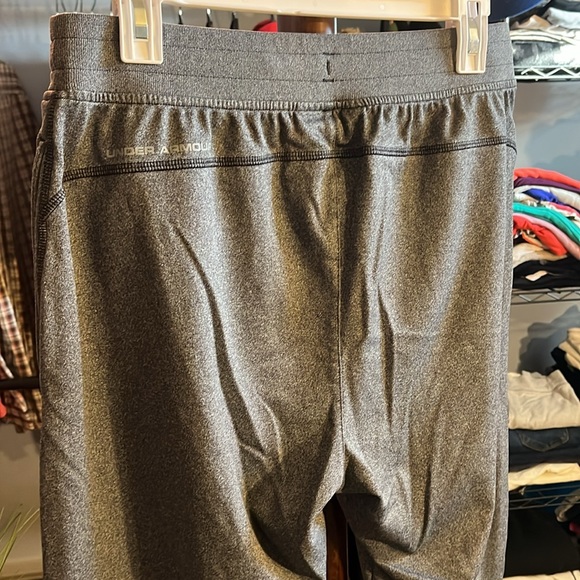 Under Armour Jogger Pants - Picture 4 of 5